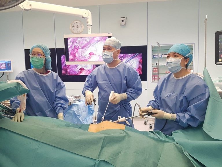 Hernia Repair Chin Chong Min Urology Robotic Surgery Centre